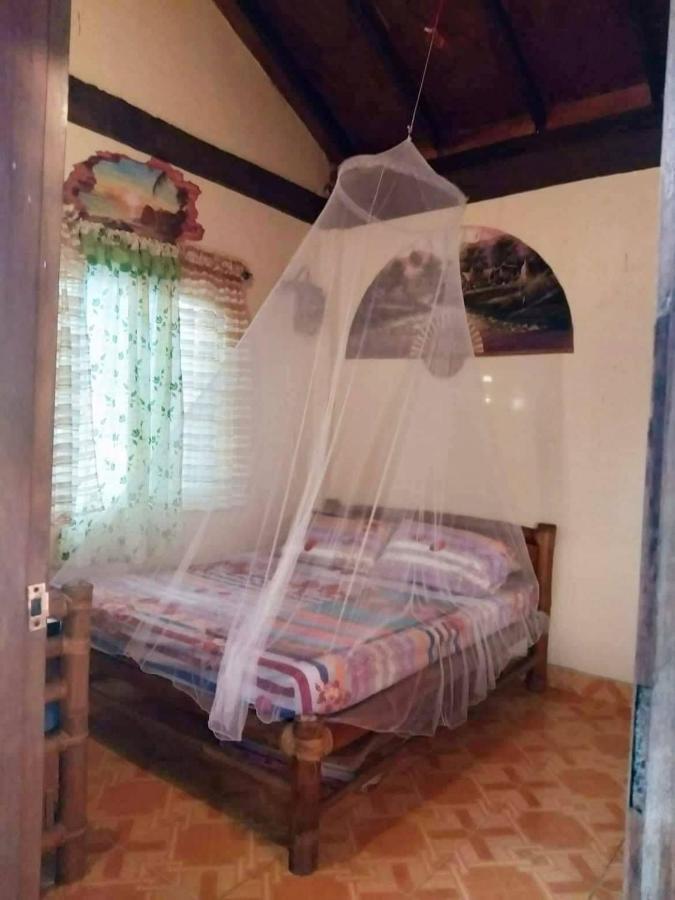 Prince Ludwig Beach Resort San Antonio  Luaran gambar